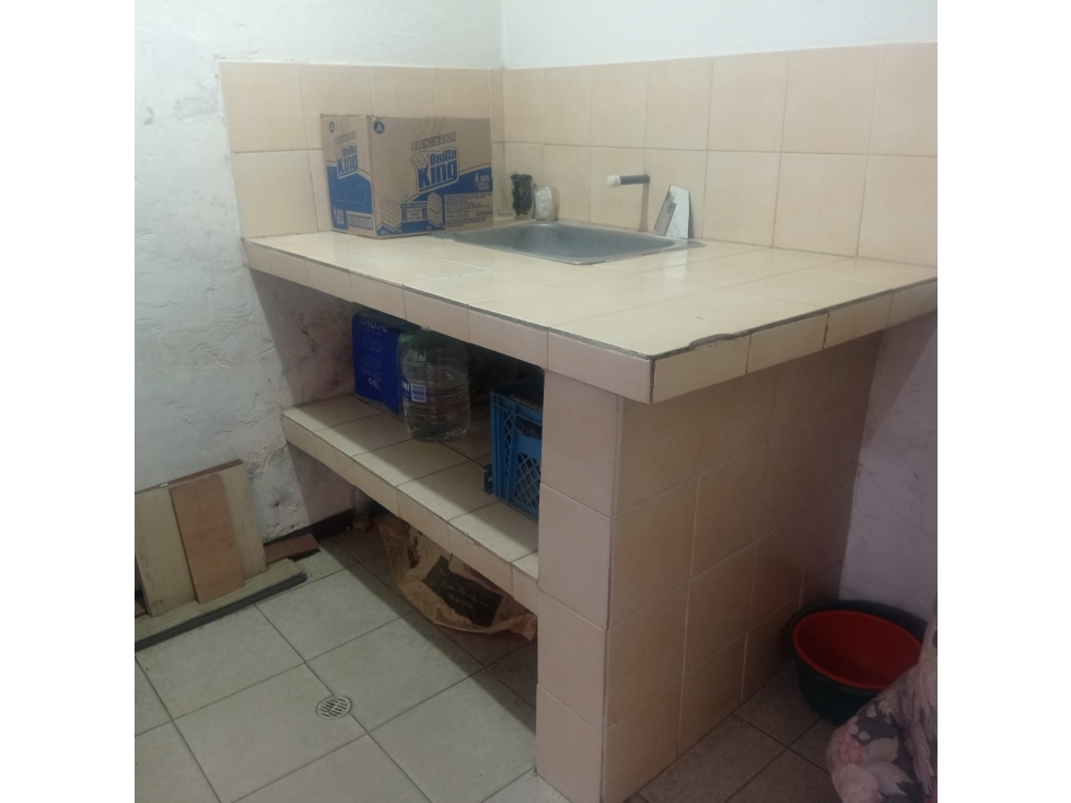 SE VENDE CASA LOTE COMERCIAL EN EL BARRIO PORVENIR FUNZA - 5