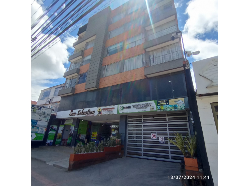 SE VENDE APARTAMENTO DUPLEX EDIFICIO SAN SEBASTIAN EN MADRID