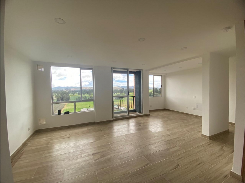 SE ARRIENDA APARTAMENTO EN EL CONJUNTO VERDE OLIVA EN MADRID