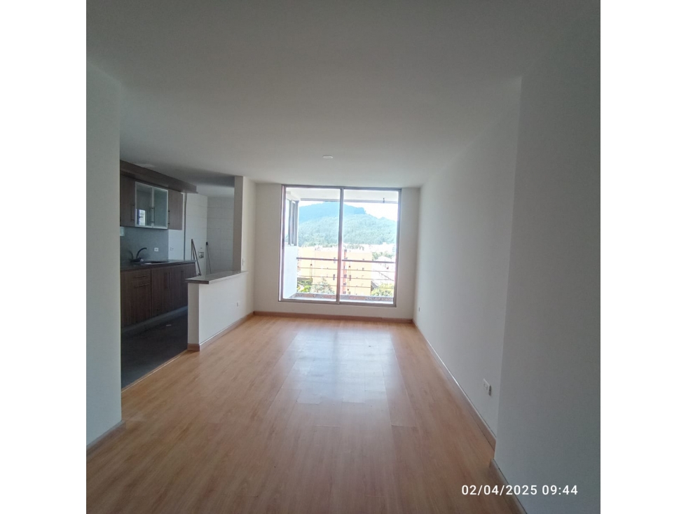 SE VENDE APARTAMENTO DUPLEX EDIFICIO SAN SEBASTIAN EN MADRID — foto 4
