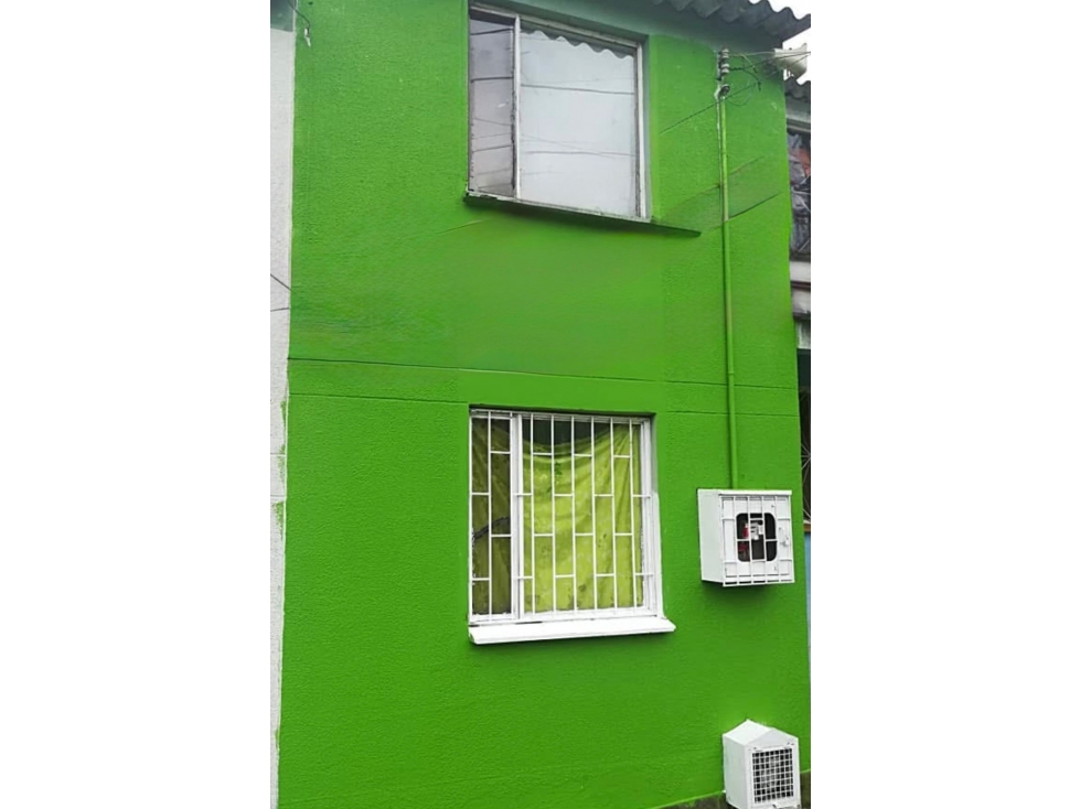SE VENDE CASA EN EL CONJUNTO RESIDENCIAL NUEVA ROMA SUR ORIENTAL