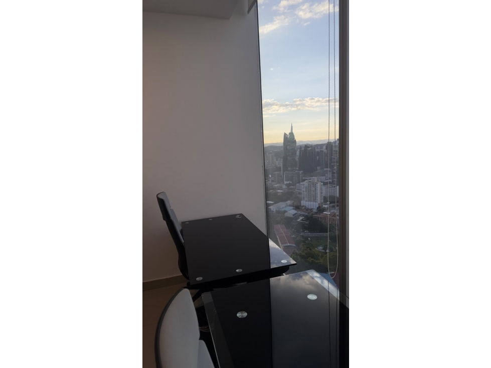 A3- OFICINA PRIVADA CON VISTA A LA CIUDAD — foto 3