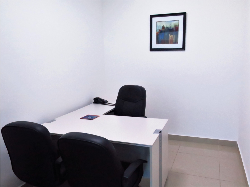 D2 - OFICINA PRIVADA - 450 + ITBMS