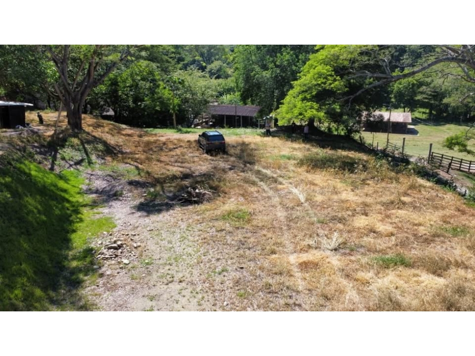 VENTA LOTE SANTA FE DE ANTIOQUIA, SECTOR PAN GORDITO — foto 4