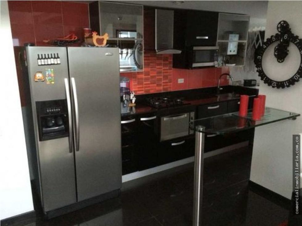 VENTA APARTAMENTO DUPLEX EN ENVIGADO ALTO DE LAS FLORES — foto 3