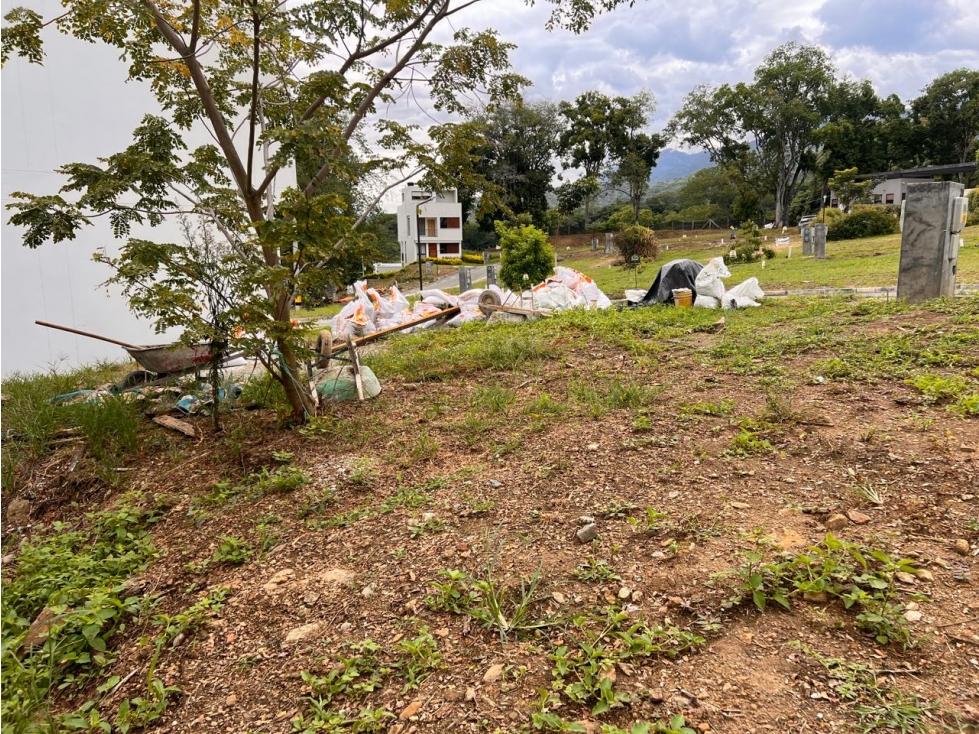 VENTA LOTE EN SOPETRAN, UNIDAD CERRADA — foto 4