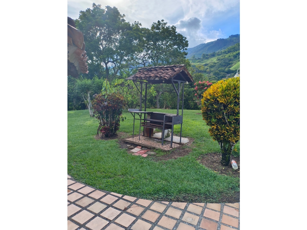 VENTA FINCA BARBOSA, SECTOR HATILLO - 4