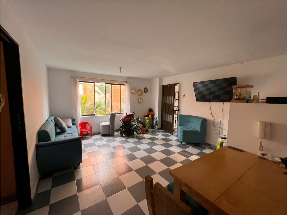 VENTA APARTAMENTO ITAGUI, LAS ASTURIAS, PISO 3 — foto 2