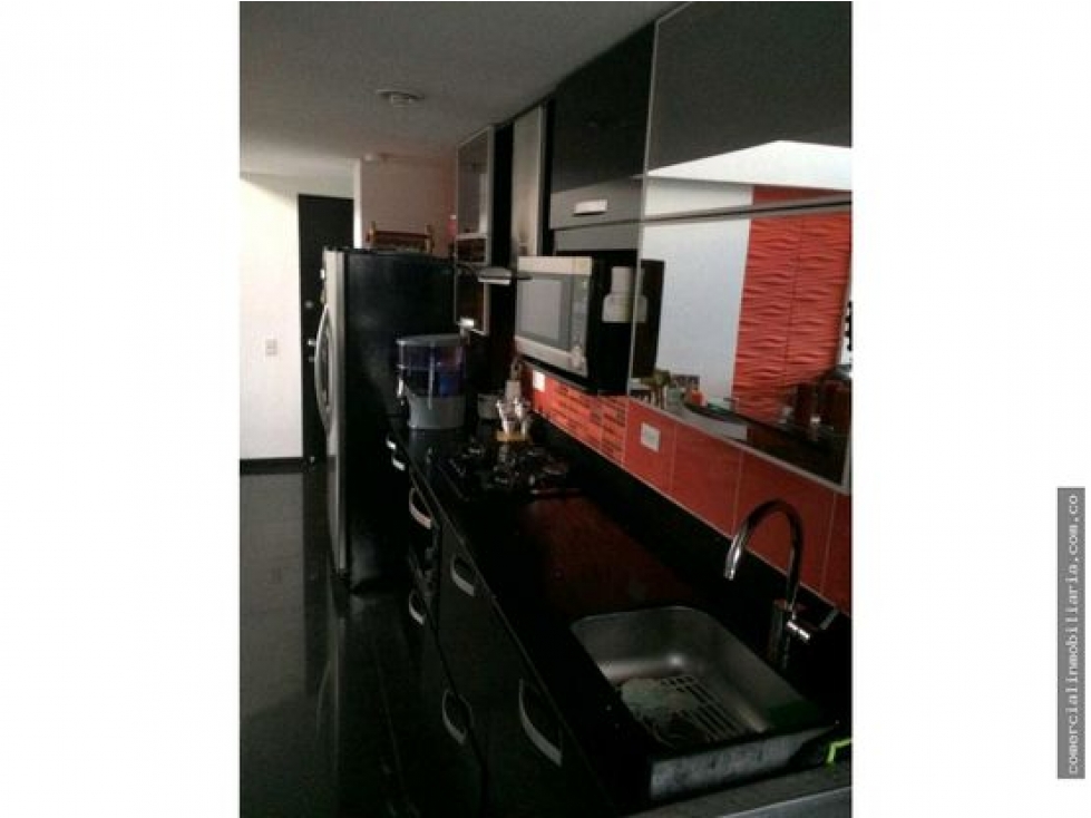 VENTA APARTAMENTO DUPLEX EN ENVIGADO ALTO DE LAS FLORES — foto 4