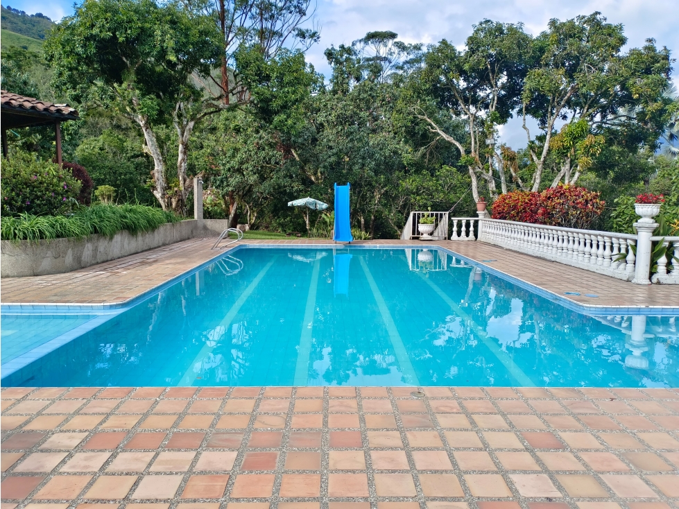 VENTA FINCA BARBOSA, SECTOR HATILLO - 2