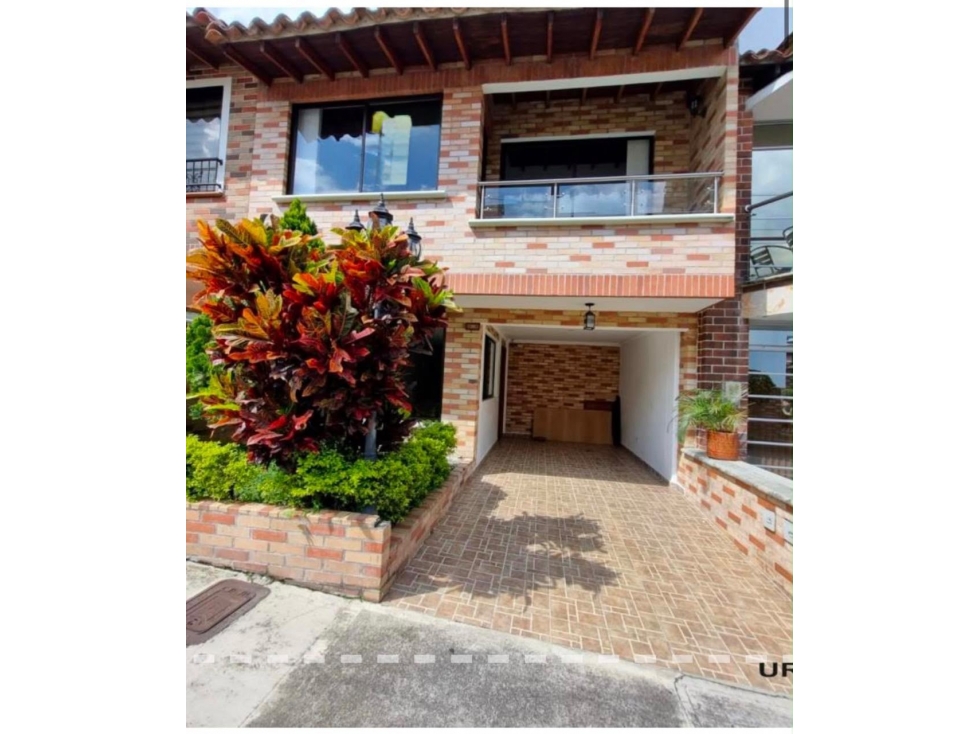 VENTA CASA EN LA ESTRELLA, SECTOR TOLEDO