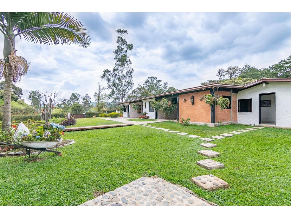 VENTA FINCA EN LA CEJA, SECTOR SAN NICOLAS - 2