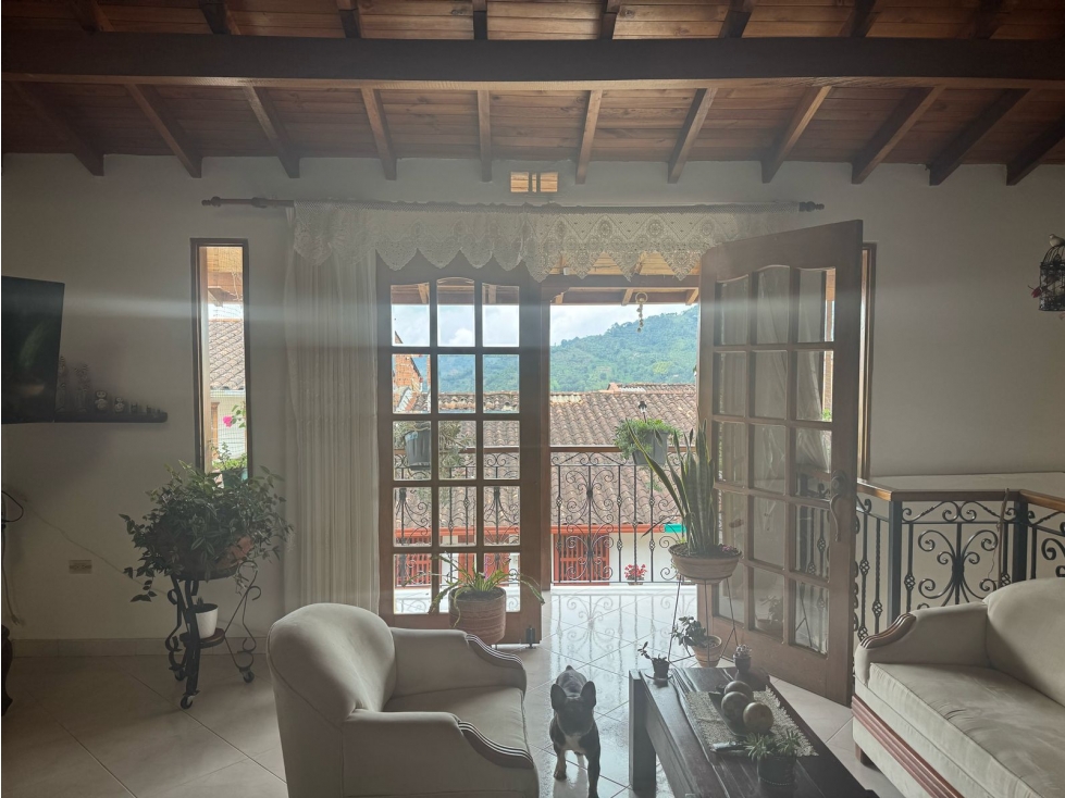 VENTA APARTAMENTO EN JARDIN, ZONA CENTRO, PISO 2 - 6