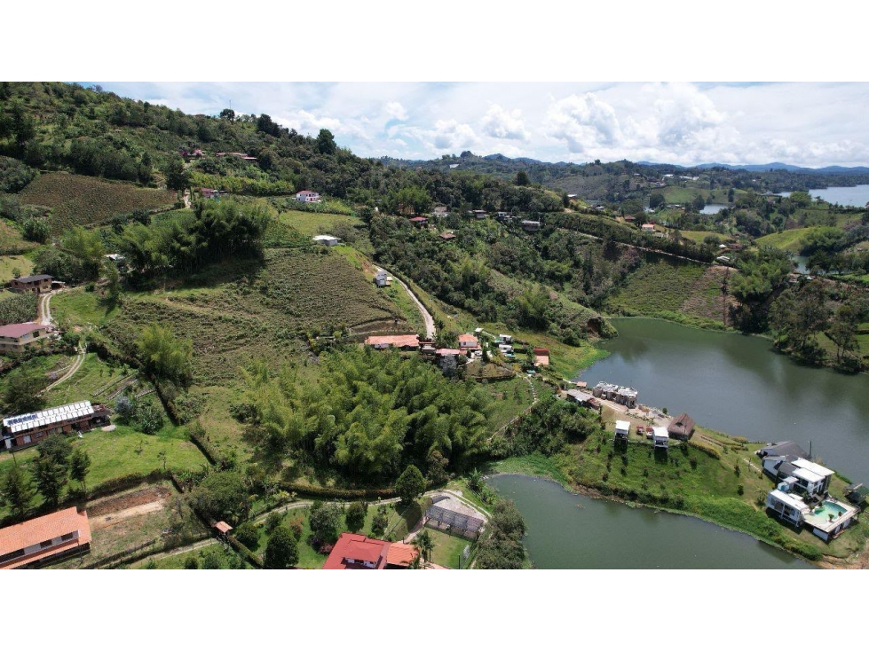 VENTA LOTE EN EL PEÑOL GUATAPE, VEREDA EL SALTO - 2