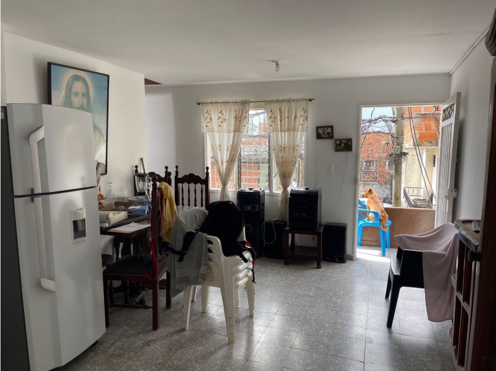 VENTA APARTAMENTO PISO 2 ESQUINERO + TERRAZA EN ITAGUI, LA UNION - 1