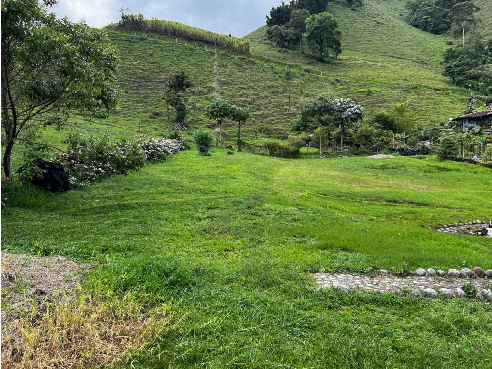 VENTA DE LOTE EN JARDIN, SECTOR COMFENALCO, UD CERRADA - 3