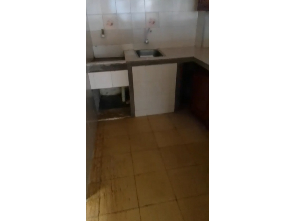 VENTA APARTAMENTO HISPANIA, ZONA CENTRO, PISO 1 — foto 4