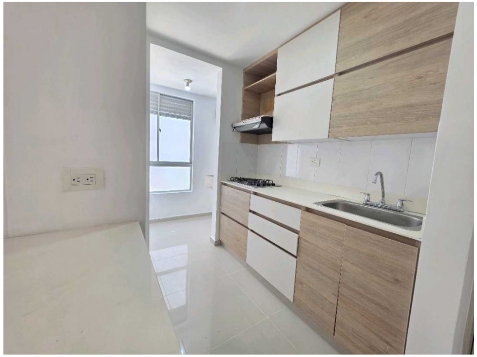 VENTA APARTAMENTO EN SABANETA, CALLE LARGA — foto 3