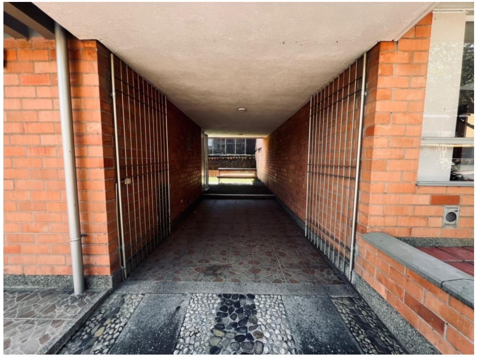 VENTA CASA EN ITAGUI, SURAMERICA — foto 5