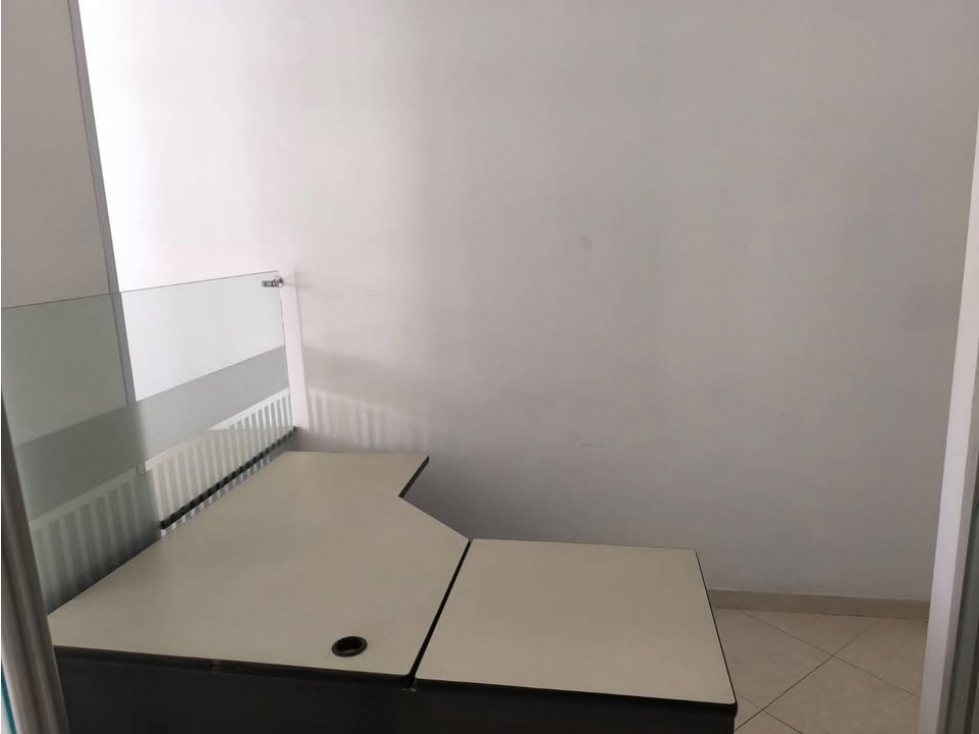 VENTA OFICINA EN SABANETA, CERCA A MAYORCA - 4