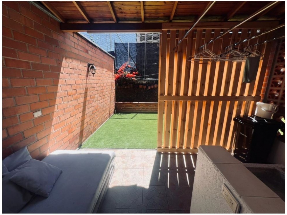 VENTA CASA EN ITAGUI, SURAMERICA — foto 6