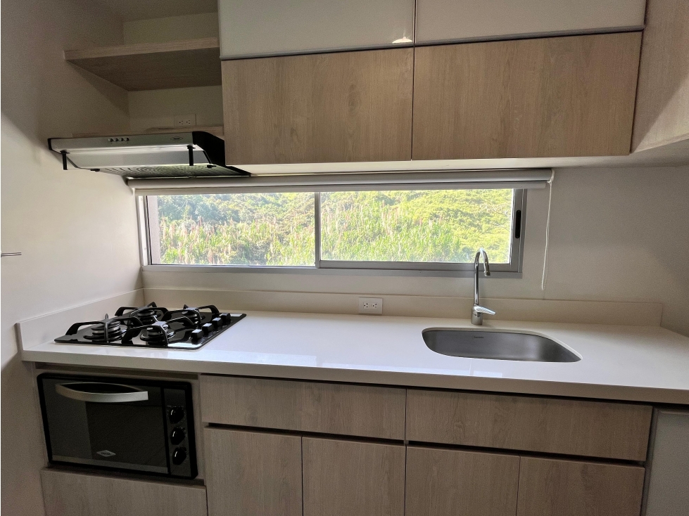 VENTA APARTAMENTO EN SABANETA, URB.BIANCO — foto 5