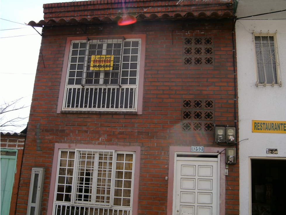 APARTAESTUDIO CRA 17 CALLE 12 ARMENIA Q