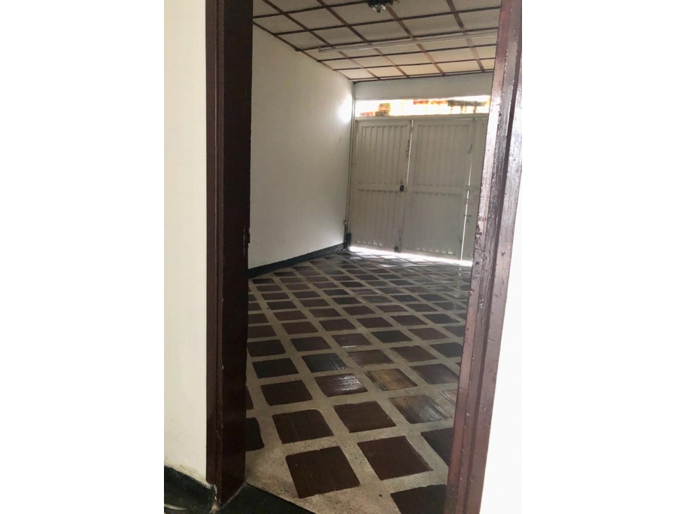 Se Vende Casa en Barrio Popular Modelo - Pereira — foto 2