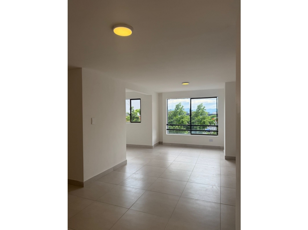 Se Vende Apartamento en la Av. 30 de Agosto - Pereira — foto 4