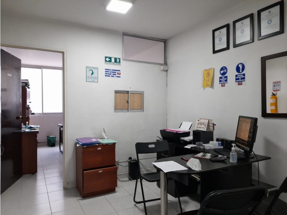 Se Vende Consultorio en el Centro - Pereira