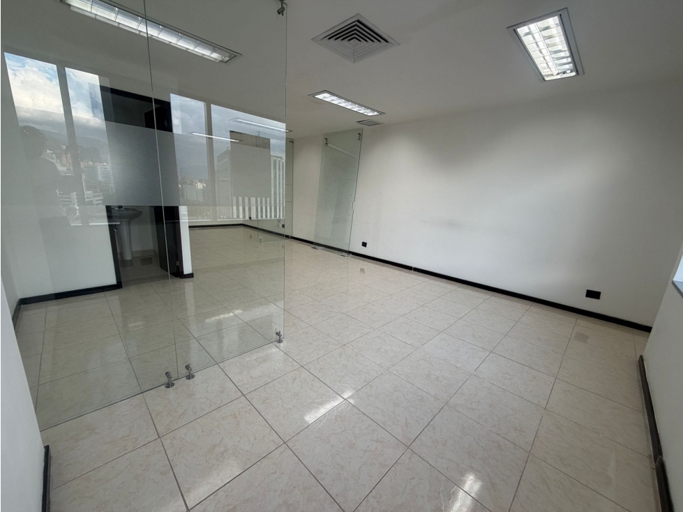 Alquiler oficina en El Poblado
