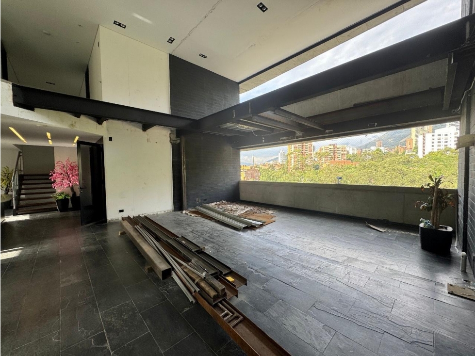 Venta apartamento dúplex. Envigado. Unidad completa.