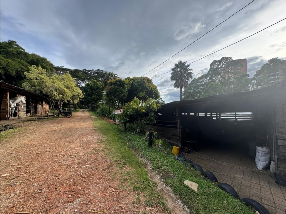 Venta lote en El Poblado, excelente ubicación. — foto 4