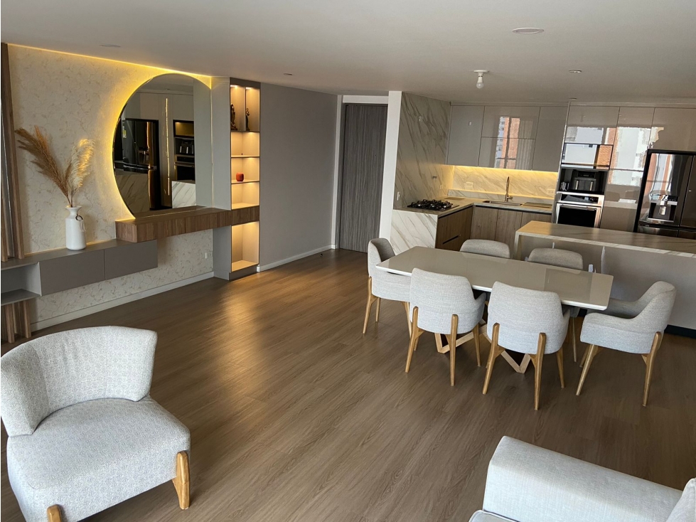 Venta apartamento con balcón, Ud. completa. Envigado, Las Brujas. — foto 4