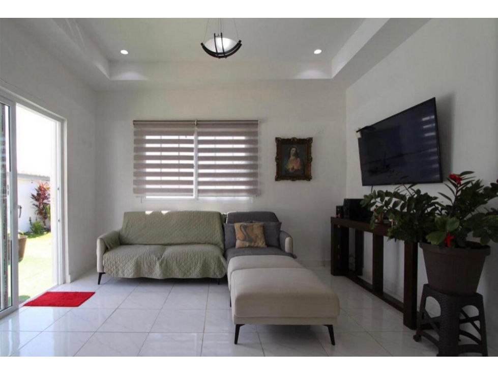 Casa con piscina - Venta - Costa Esmeralda - San Carlos — foto 3
