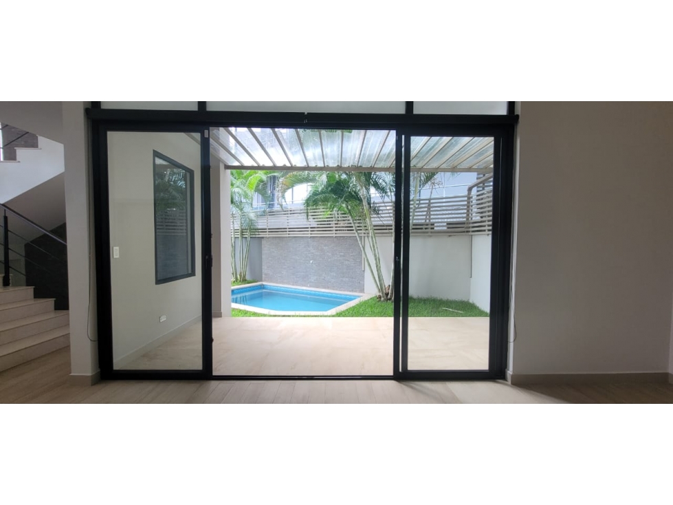 Moderna Casa en San Francisco con piscina — foto 5