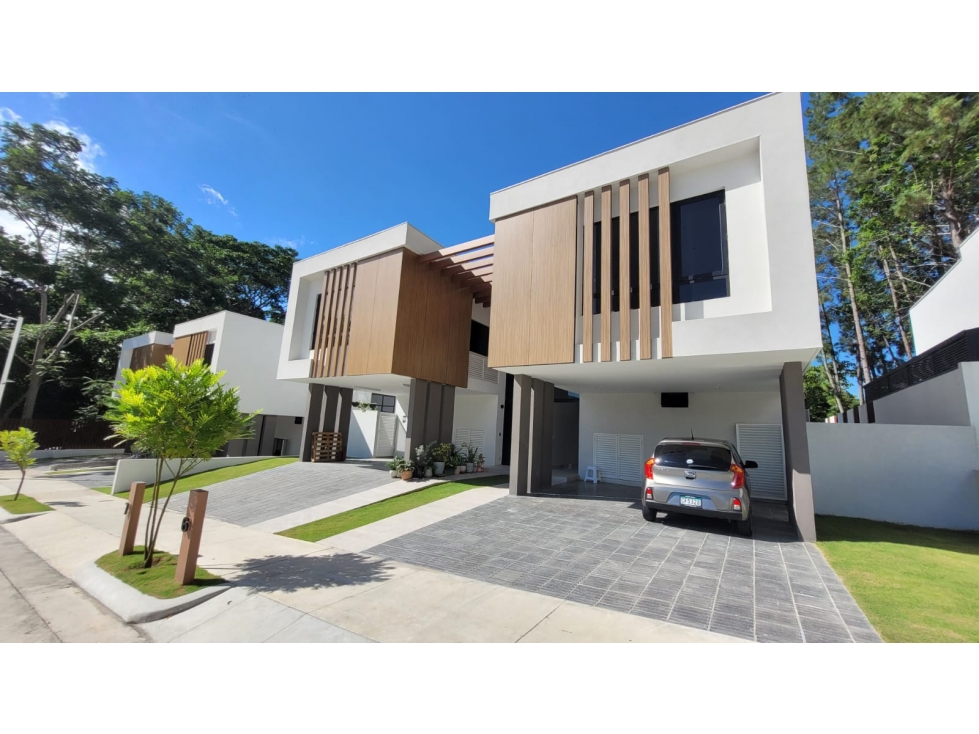 Moderna Casa a estrenar - Residencial Albrook 9  — foto 2