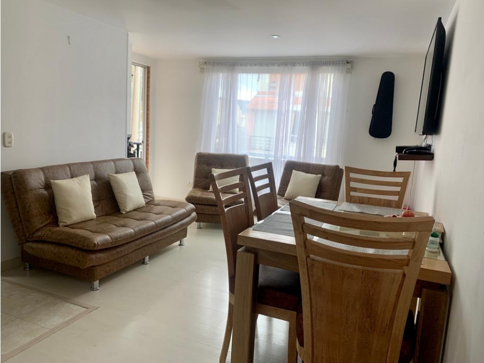 Vendo Apartamento en Cajicá cuarto piso ingreso escalera. - 2