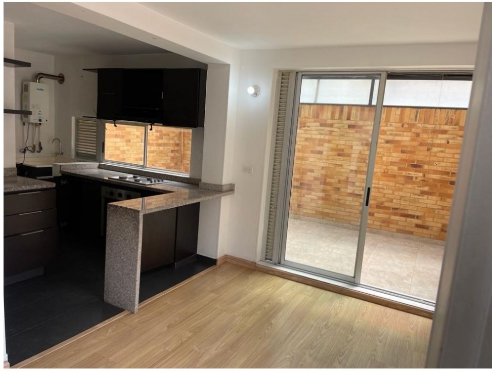 VENDO HERMOSA CASA EN CAJICA, CONJUNTO CERRADO. — foto 3