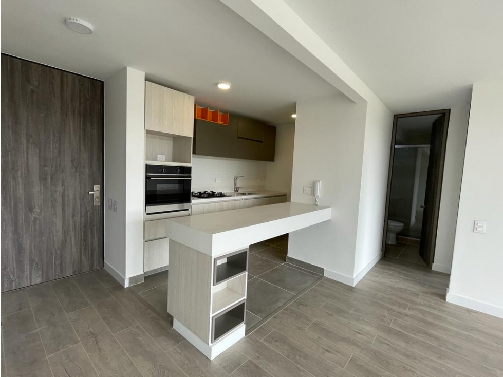 Arriendo apartamento con excelente ubicación en Cajica. - 1