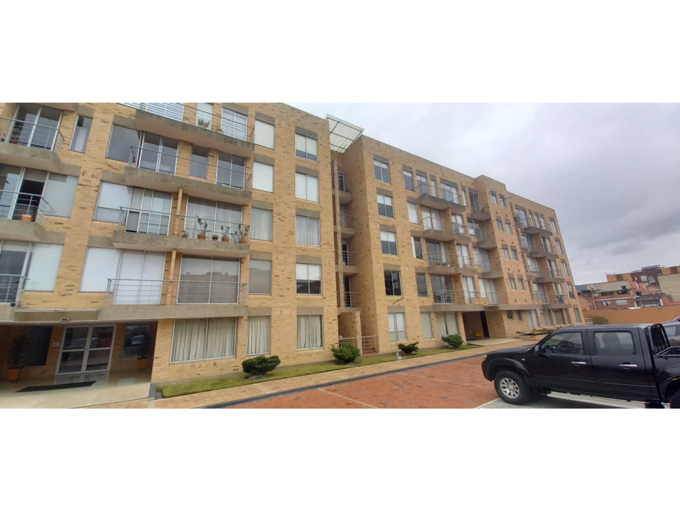 Vendo apartamento primer piso en conjunto cerrado en Chía