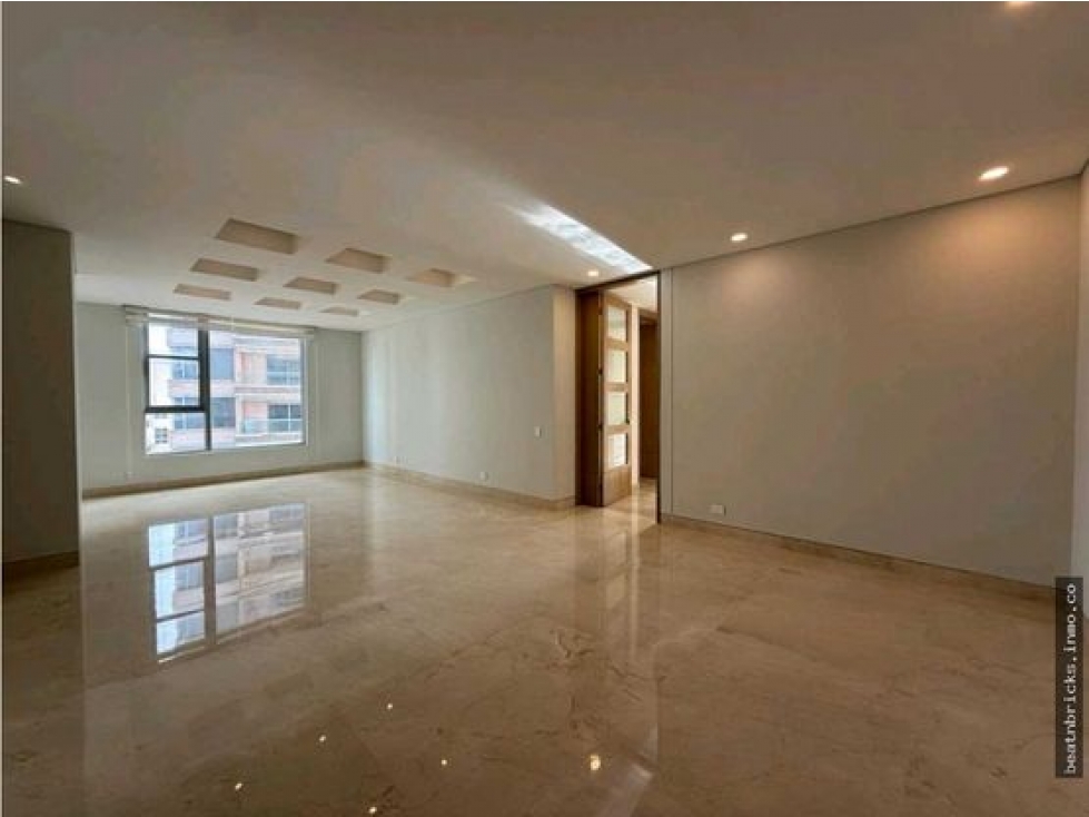 RENTA DE APARTAMENTO EN EL GOLF