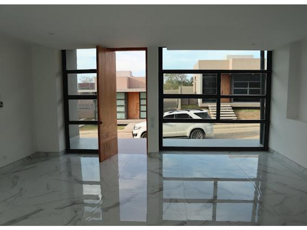 CASA PARA ESTRENAR EN VENTA - BAJO OSTION TUBARA — foto 3