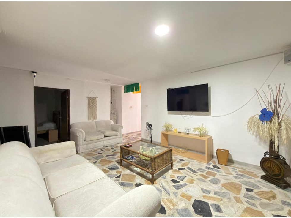 VENTA DE HOSTAL EN RIOMAR — foto 5