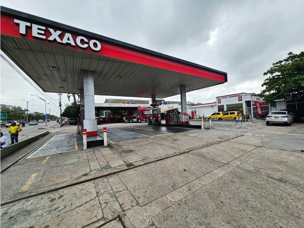 VENTA DE LOTE DE ESTACIÒN DE SERVICIO