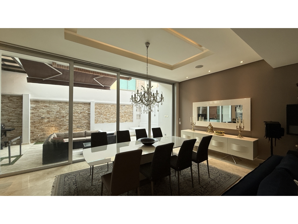 VENTA DE HERMOSA CASA EN VILLACAMPESTRE — foto 4