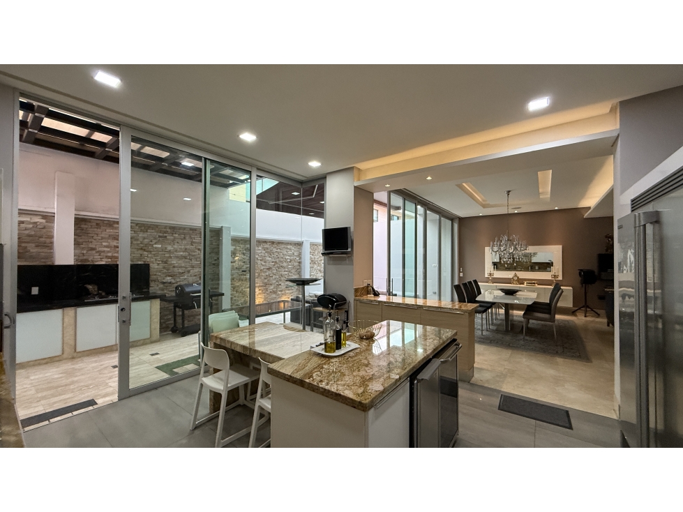 VENTA DE HERMOSA CASA EN VILLACAMPESTRE — foto 5