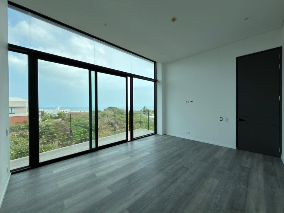 VENTA DE CASA EN ALTOS DE PRADOMAR — foto 3