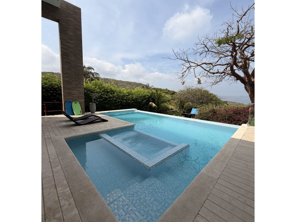 VENTA DE CASA DUPLEX AMOBLADA EN ALTOS DE BAHIA CUPINO — foto 4