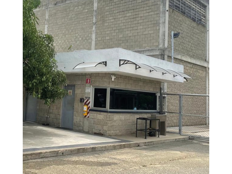 VENTA O ALQUILER DE BODEGA INDUSTRIAL EN ZONA PIMSA MALAMBO - 2